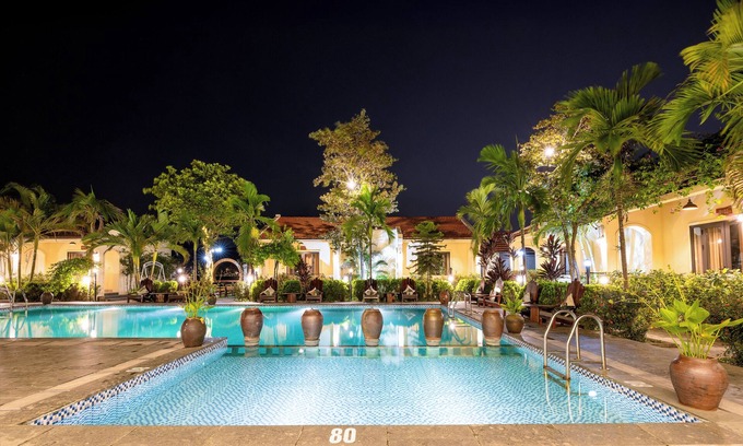 Hoa Lu Hotel | LumiGarden Tam Coc Resort
