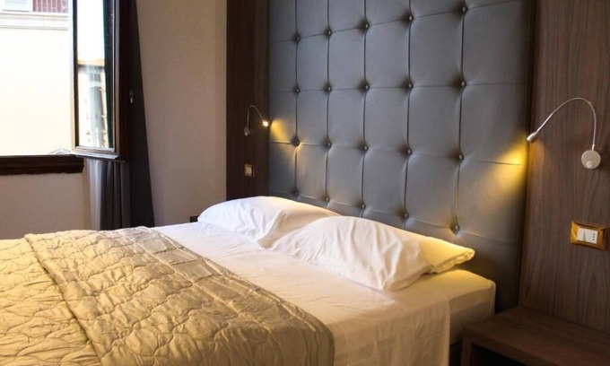 San Niccolo Bed & Breakfast | LunArt