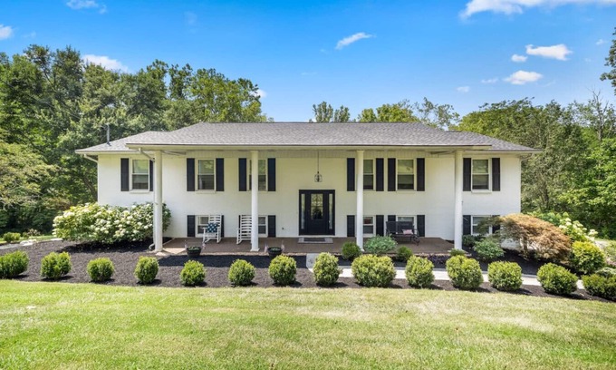 Knoxville House | Lundy Branch Property