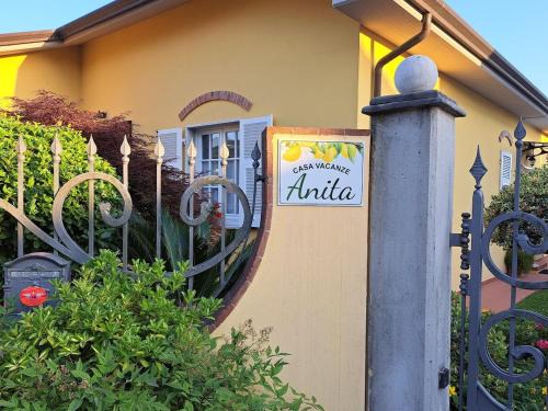 Castelnuovo Magra Apartment | Lunigiana - Casa Anita con giardino