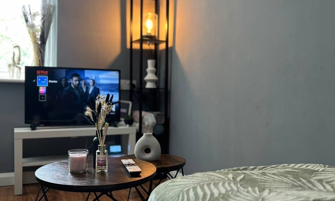 Luton Apartment | Luton City Apartment Retreat