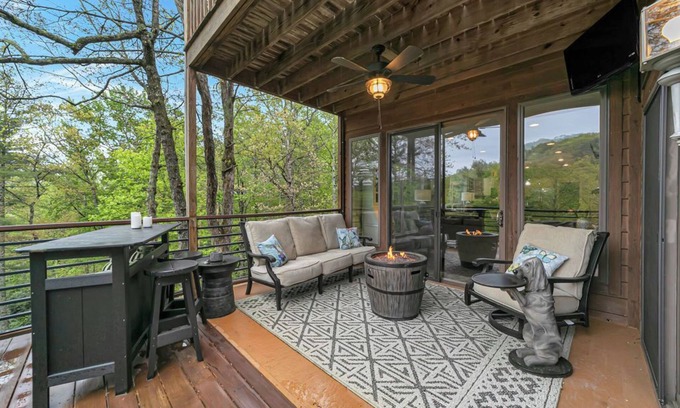 Lake Toxaway Condo | Lux 3Br Mtn Home with Incredible View of Falls and designer furnishings