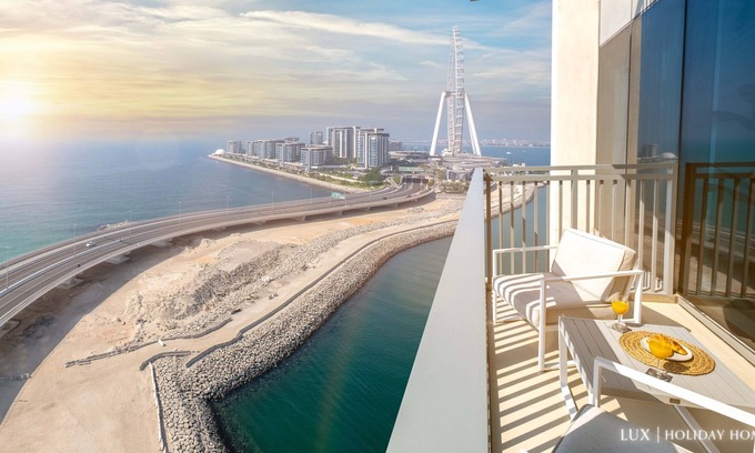 Al Sufouh 2 Apartment | LUX 52 42 Deluxe Island view suite