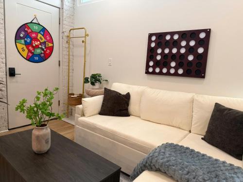 Corey Hill Apartment | LUX Apt Fenway RedSox Subway GameRoom