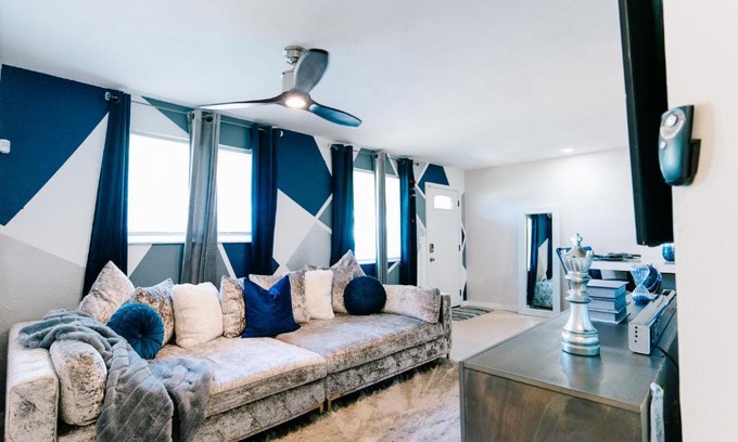 Holly Hill Apartment | Lux Experience