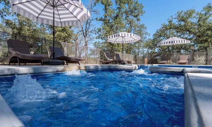 Fredericksburg Other | LUX Farmhouse-HEATED POOL/HOT TUB/CASITA/GAME ROOM/SPA HOUSE