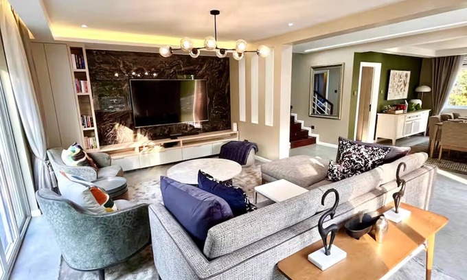 Kireka House | Lux home in Butabikka with comfy hotel-style beds