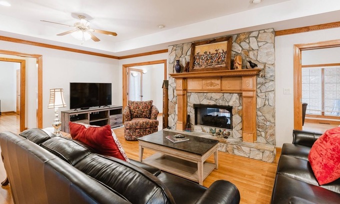 Greer House | Lux Home Near Top Golf and the Airport