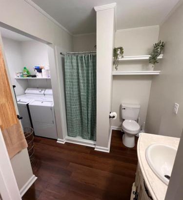 Beaufort Apartment | Lux Studio W Kitchenette Pet Yes