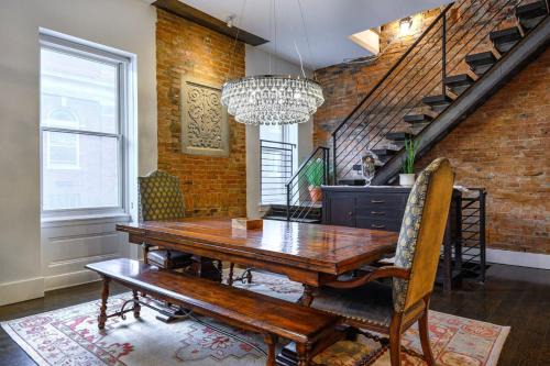 Over-the-Rhine House | Lux Townhome - Washington Park - Walk to ALL