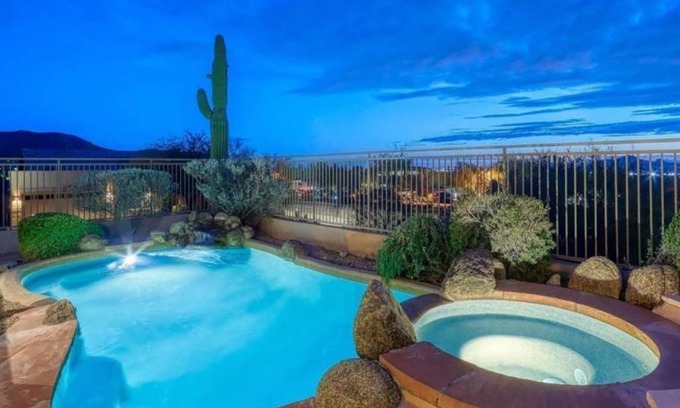 McDowell Mountain Ranch House | Luxury Home with Views in Mcdowell Mountain Ranch