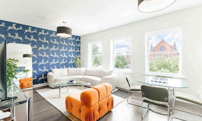 Over-the-Rhine Apartment | Lux Washington Park w Rooftop Patio