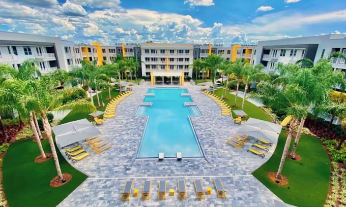 Deerwood Apartment | Luxe 2BR Retreat, Resort Style Pool, Near Mayo Clinic, Beaches & Town Center