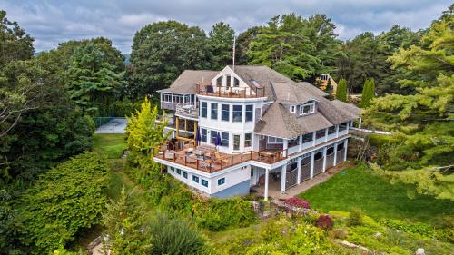 Cape Neddick House | Luxe Coastal Estate Tennis, Beach, Firepit, View