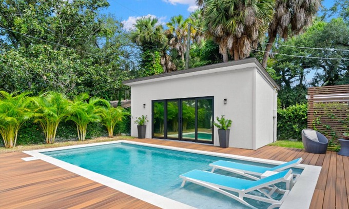 Beach Park Villa | Luxe Executive Home HEATED Pool, Outdoor Fireplace,Guesthouse!