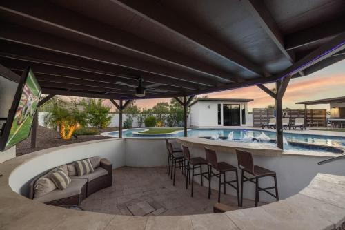 Paradise Valley Village House | Luxe Resort Retreat