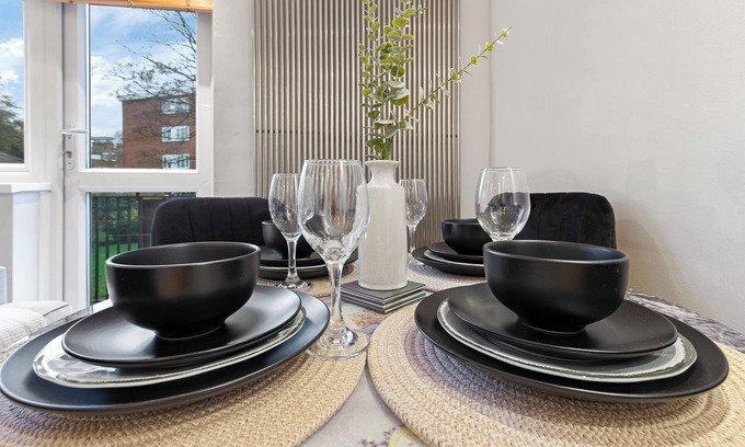 Town Apartment | Luxe Stays Putney & Stamford