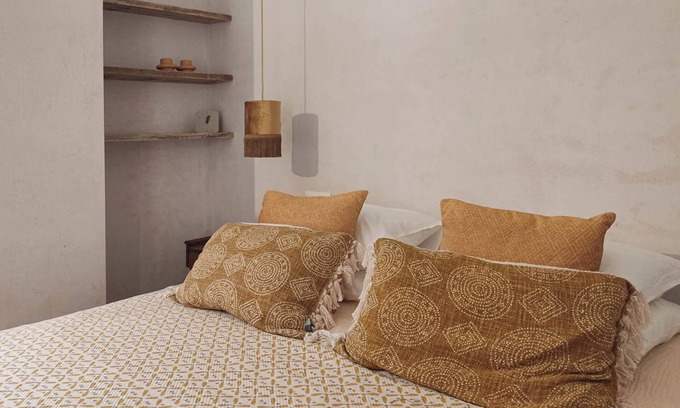 Malaga Apartment | Luxe Studio met Ruim Privé Terras op 20 Meter van het Strand