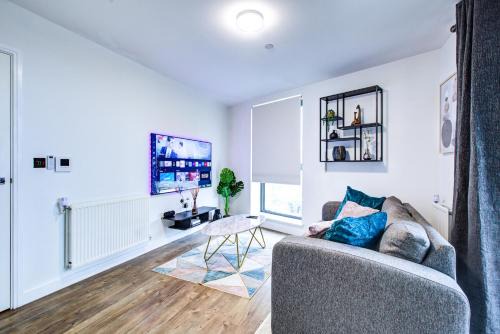 Docklands Apartment | Luxee Apartment by Excel