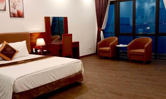 Tay Ho Hotel | LuxTel Hotel Tây Hồ