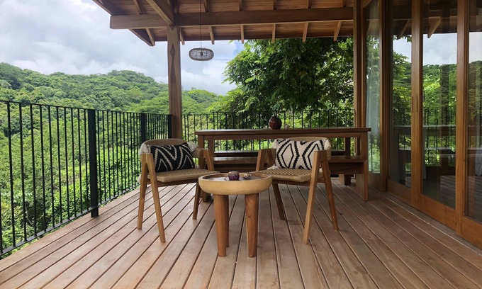 Playa Hermosa Cobano House | Luxury 2-bedroom house in beautiful Playa Hermosa Santa Teresa - Pool, AC, WiFi