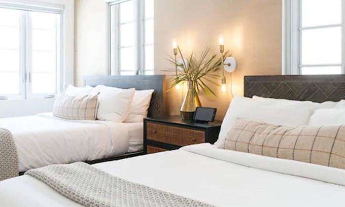 Flamingo/Lummus Hotel | Luxuri Suites