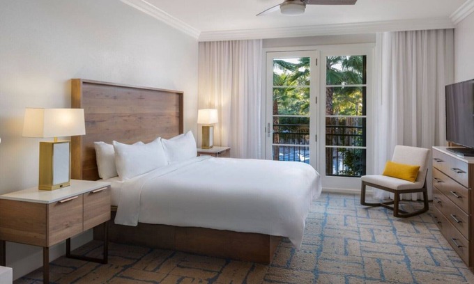 Newport Coast Villa | Luxurious 2-bedroom villa at Marriot's Newport Beach Resort with WiFi, AC, Pool.