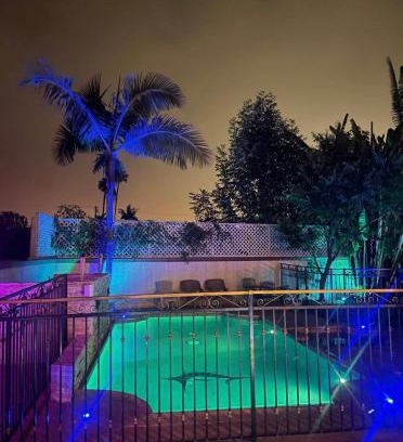 Del Rey Apartment | Luxurious 3 BD in Culver City with POOL &HOT SPA