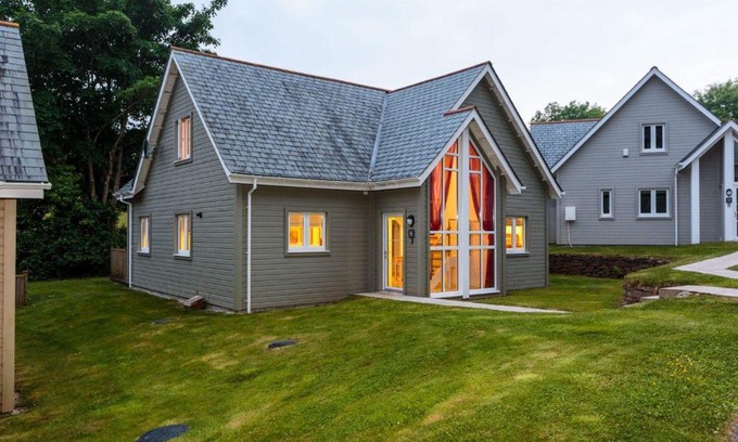 St Austell House | Luxurious 4 Bedroom New England Style Villa - Trewhiddle Villa 18
