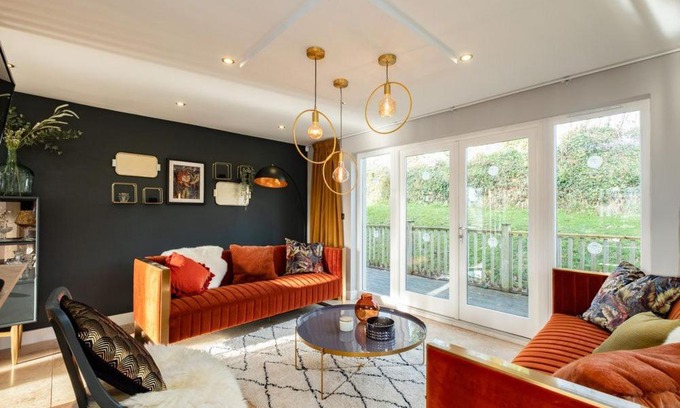 St Austell House | Luxurious 4 Bedroom New England Style Villa - Trewhiddle V5