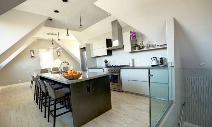 Mission District Condo | Luxurious apartment in SF's Mission District