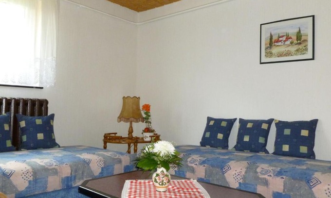 Alt Gaarz Apartment | Luxurious Apartment in Rerik Germany with Garden