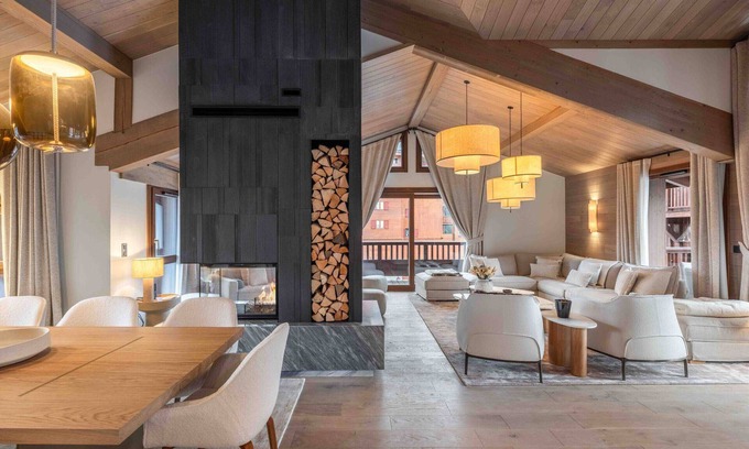 Courchevel Ski Chalet | Luxurious Chalet with Sauna, Jacuzzi, and Ski Access in Courchevel 1650