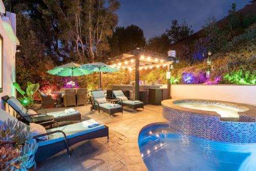 North Pacific Beach House | Luxurious Family 5 Bedroom Getaway