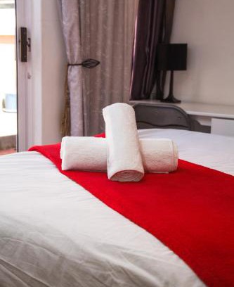 Mowbray Apartment | Luxurious Flatlet in the heart of Mowbray
