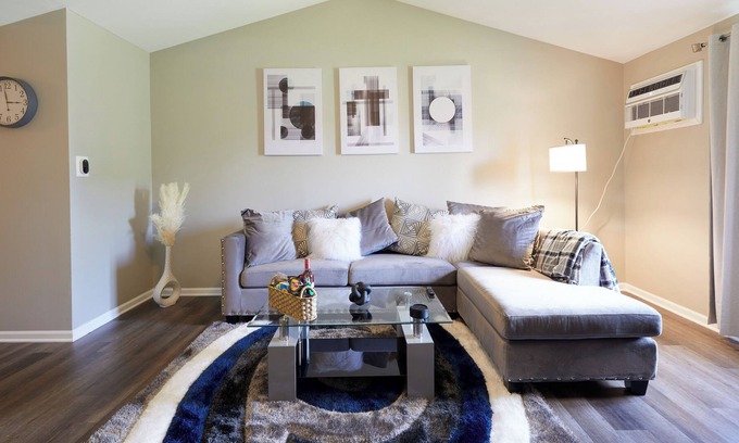 Fox Valley Apartment | Luxurious Home away from home