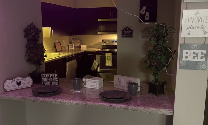 Crestline Heights Apartment | Luxurious Home Retreat No cleaning fee