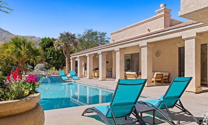 Little Tuscany Villa | Luxurious Little Tuscany Retreat, Nested at Mountain Range in Top Neighborhood