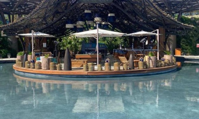 Zona Hotelera Resort | Luxurious Master bedroom @Vidanta Mayan Palace, San Jose Los Cabos