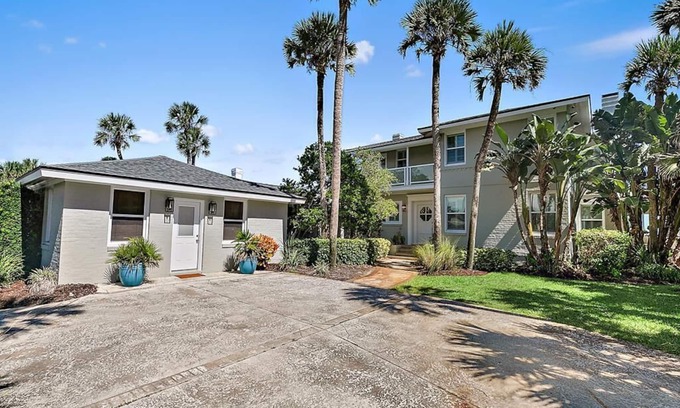 Ponte Vedra Beach House | Luxurious Oceanfront Home steps from The Ponte Vedra Inn & Club