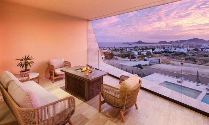 Cabo San Lucas Apartment | Luxurious Ocean View Apartment