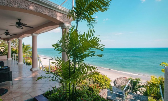 Boca Corona Apartment | LUXURIOUS OCEANFRONT APARTMENT - NAUTILUS SUITE