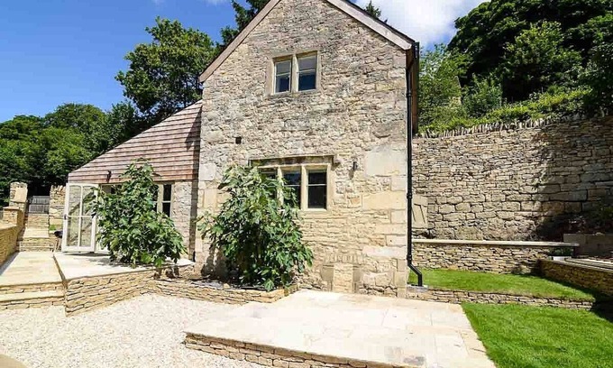 Box Cottage | Luxurious One Bed Hideaway In The Cotswolds