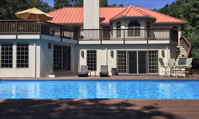 Montauk House | Luxurious Private 5-Bedroom Montauk Beach Family Home