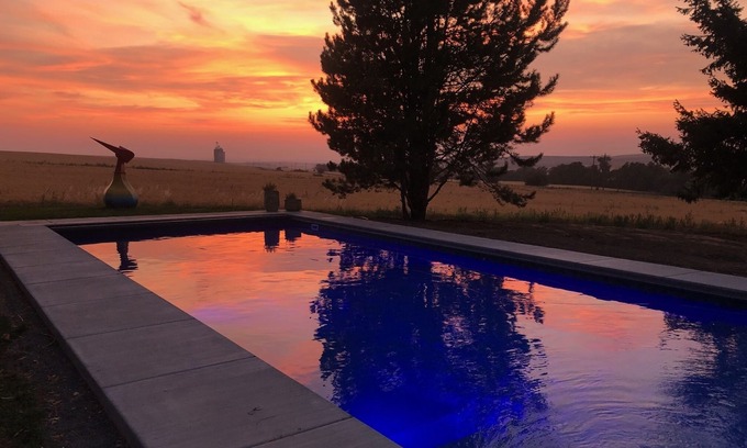 Waitsburg House | Luxurious, private country estate - 5 min. from downtown, wineries & outdoor rec