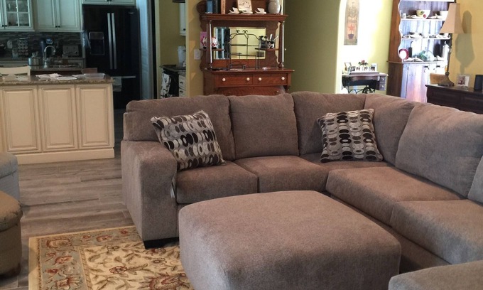 Sebring House | Luxurious race team or sponsor lodging in Sebring Fl heated pool