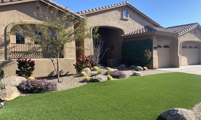 Talon Retreat House | Luxurious Scottsdale Getaway with Golf Course & Mountain Views