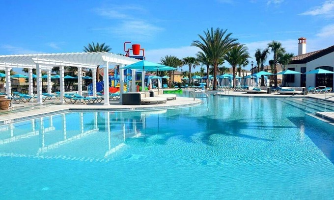 Four Corners House | Luxurious Vacation Townhome With Private Pool