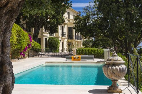Roquebrune-Cap-Martin Villa | Luxurious Villa Overlooking Monaco