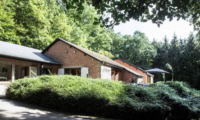 Bohon Villa | Luxurious Villa with Private Swimming Pool in Durbuy